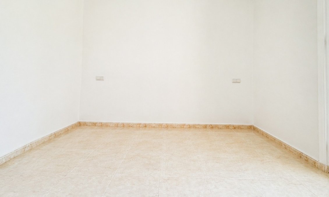 Használt Ingatlanok - Sorház -
Ciudad Quesada - Costa Blanca