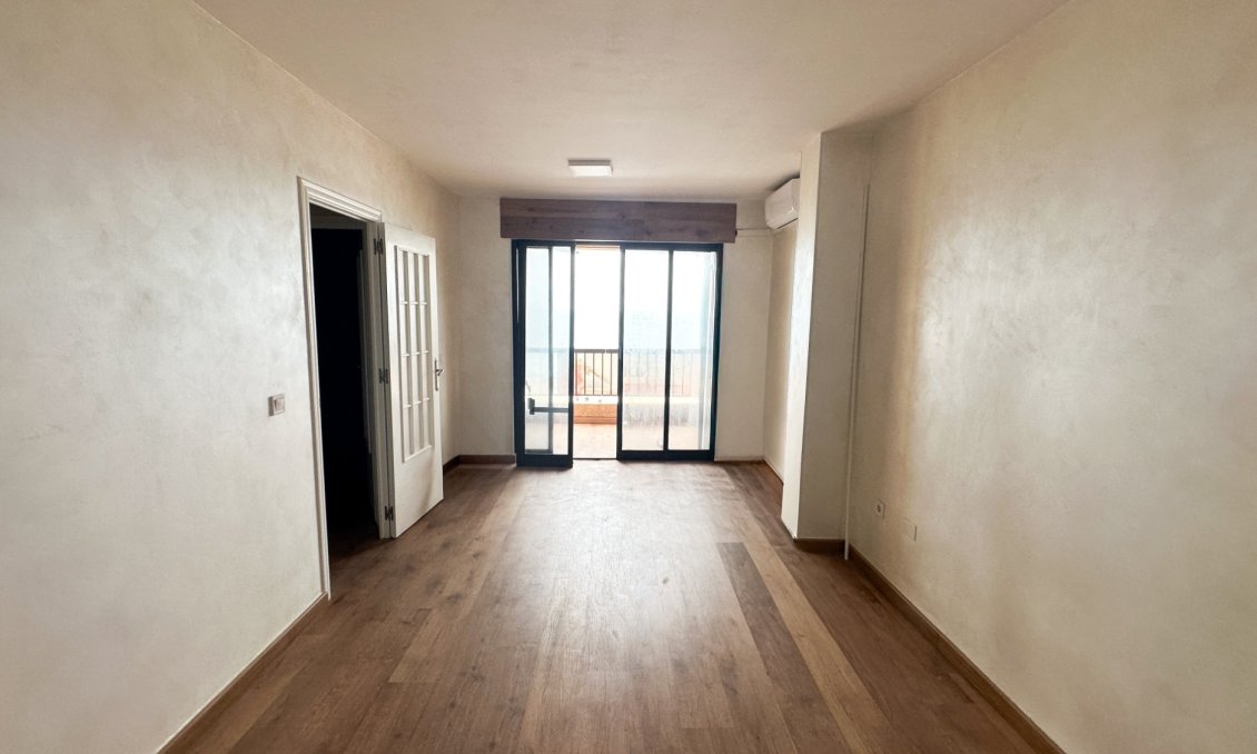 Wiederverkauf - Wohnung -
Torrevieja - Costa Blanca