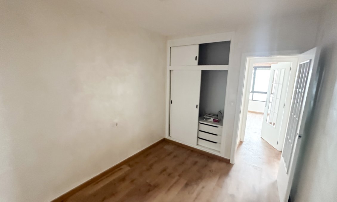 Wiederverkauf - Wohnung -
Torrevieja - Costa Blanca