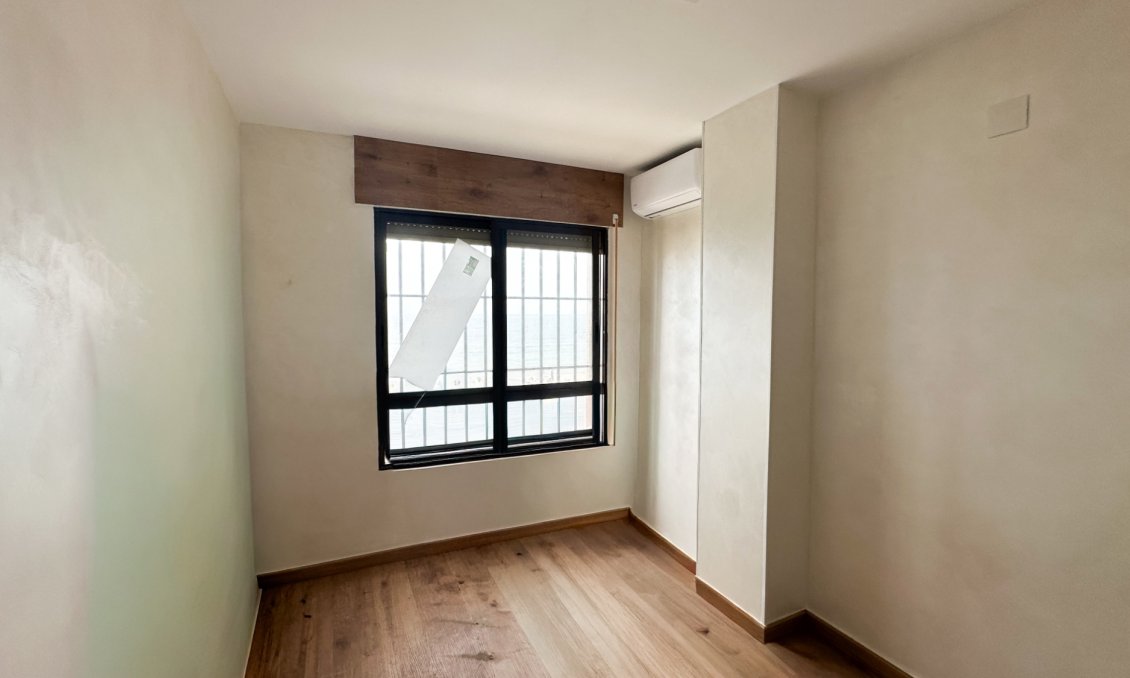 Wiederverkauf - Wohnung -
Torrevieja - Costa Blanca
