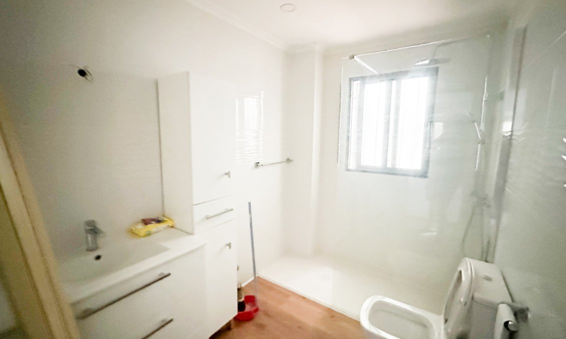 Wiederverkauf - Wohnung -
Torrevieja - Costa Blanca
