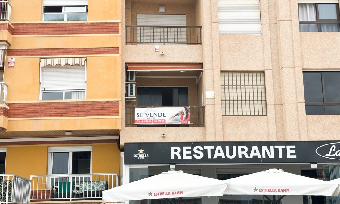 Wiederverkauf - Wohnung -
Torrevieja - Costa Blanca