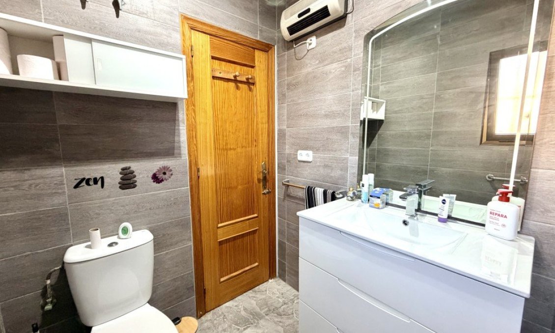 Revente - Villa -
Benijofar - Costa Blanca