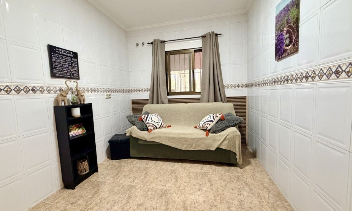 Revente - Villa -
Benijofar - Costa Blanca