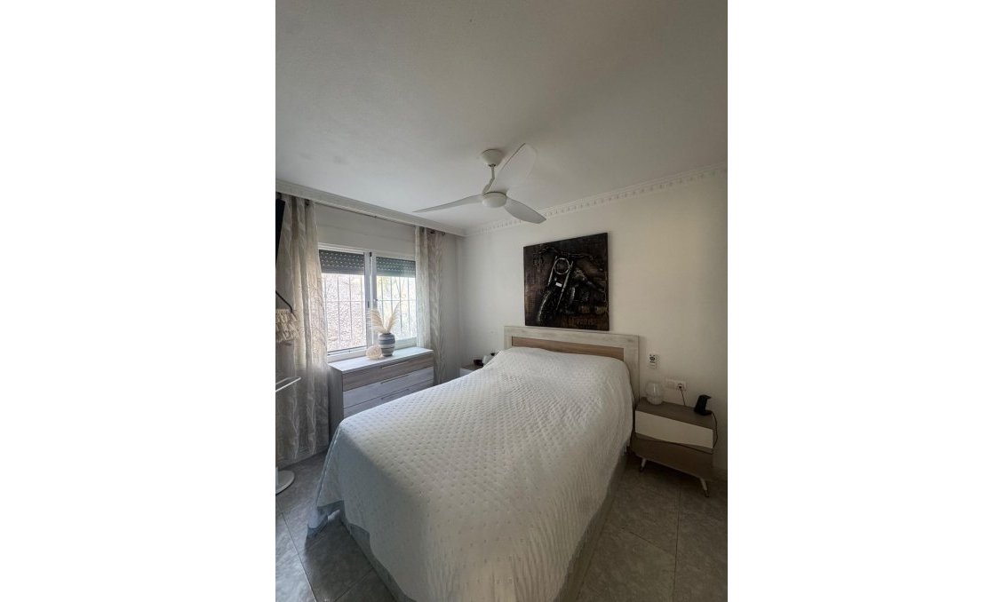 Revente - Duplex -
San Fulgencio - La Marina