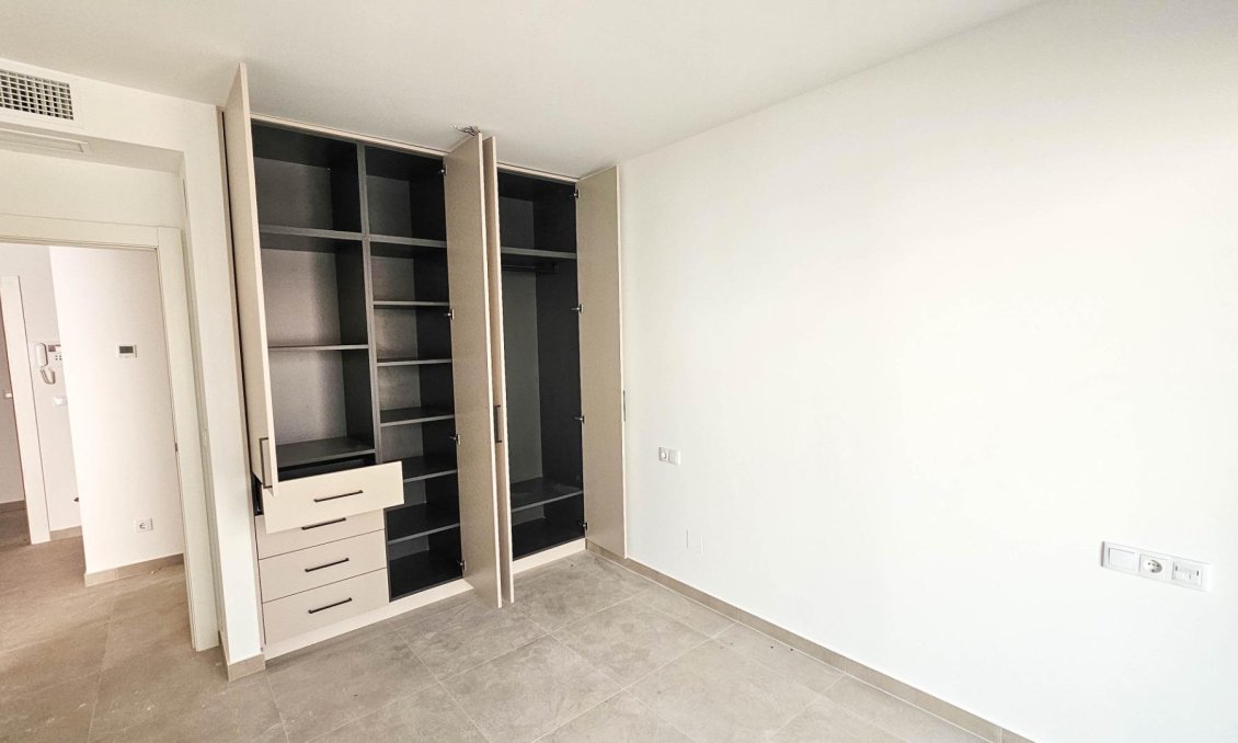 Revente - Appartement -
Torrevieja - Playa del Cura