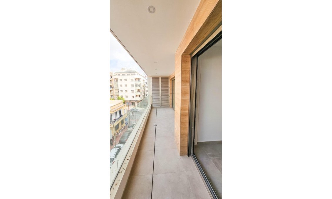 Revente - Appartement -
Torrevieja - Playa del Cura