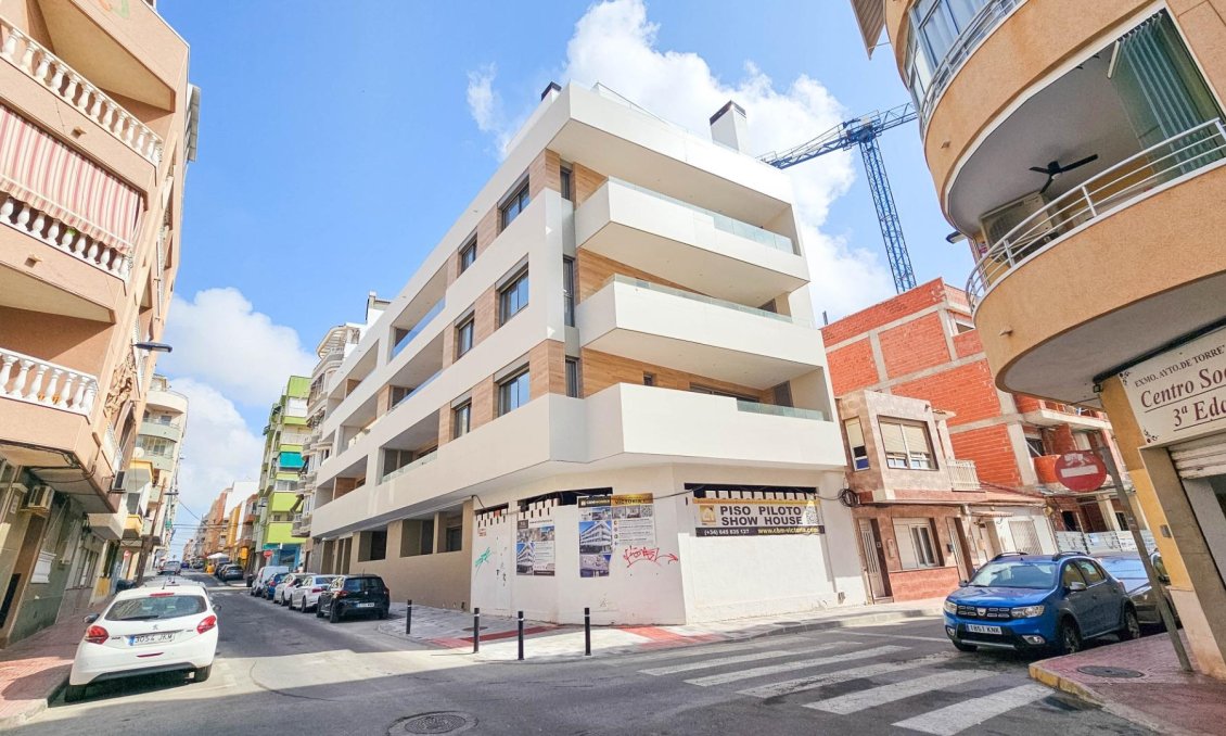 Revente - Appartement -
Torrevieja - Playa del Cura