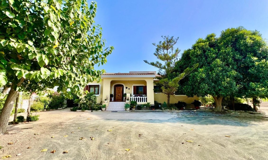 Revente - Villa -
Daya Vieja - Costa Blanca Sur