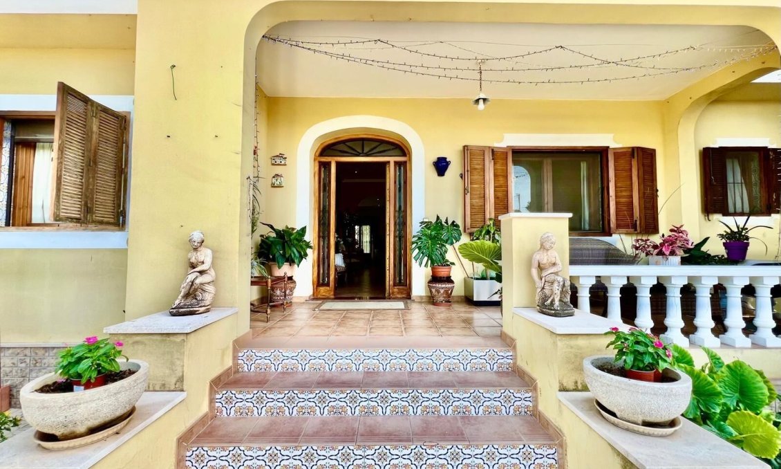 Revente - Villa -
Daya Vieja - Costa Blanca Sur