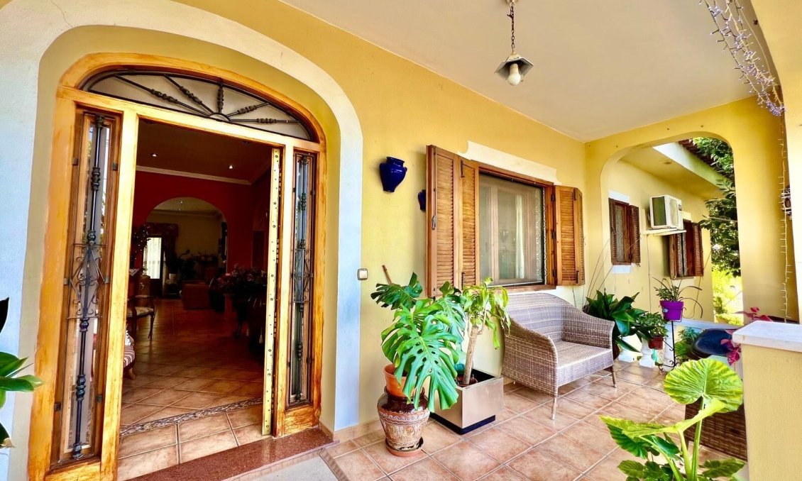 Revente - Villa -
Daya Vieja - Costa Blanca Sur