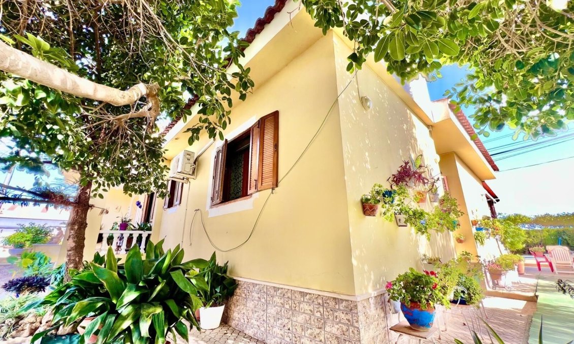 Revente - Villa -
Daya Vieja - Costa Blanca Sur