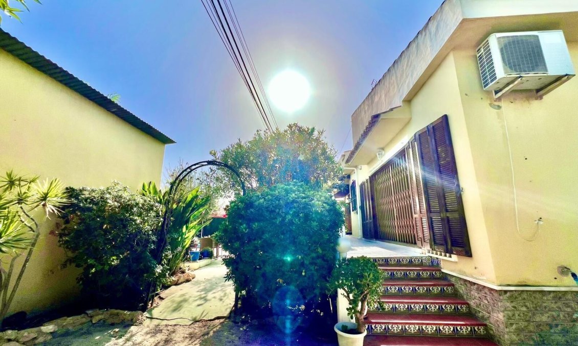 Revente - Villa -
Daya Vieja - Costa Blanca Sur