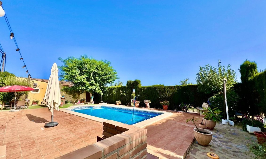 Revente - Villa -
Daya Vieja - Costa Blanca Sur