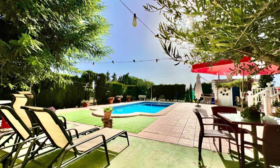 Revente - Villa -
Daya Vieja - Costa Blanca Sur