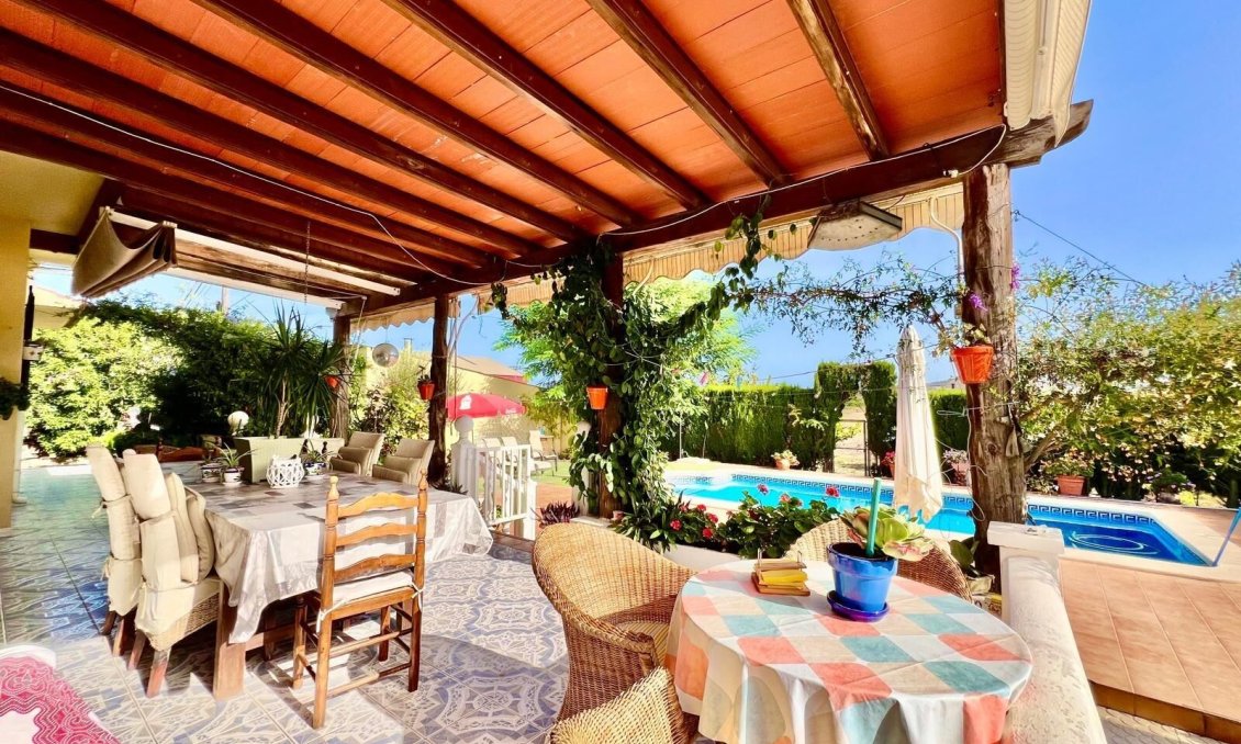 Revente - Villa -
Daya Vieja - Costa Blanca Sur