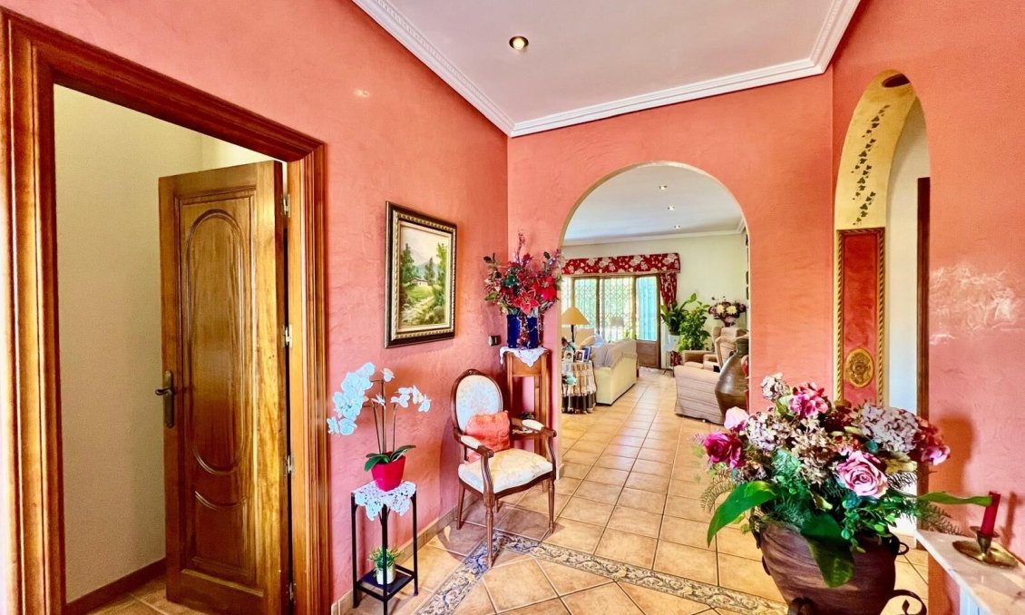 Revente - Villa -
Daya Vieja - Costa Blanca Sur