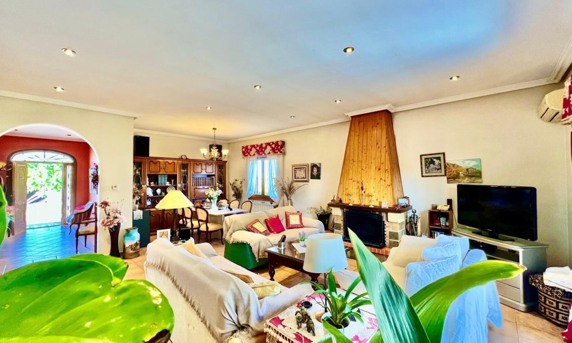 Revente - Villa -
Daya Vieja - Costa Blanca Sur