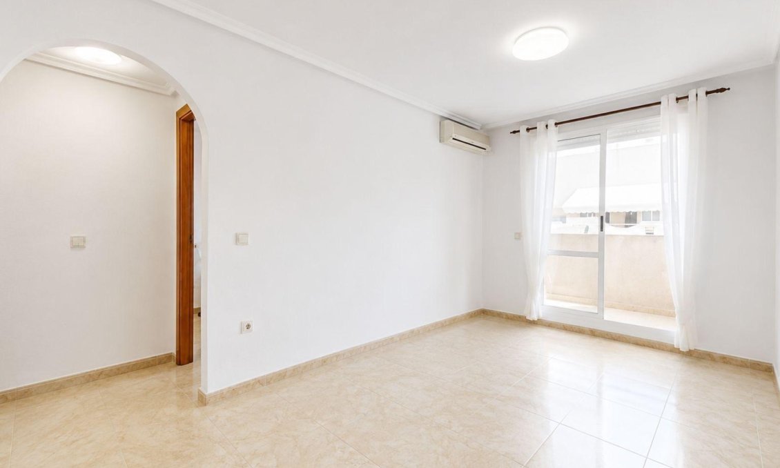 Revente - Attique -
Torrevieja - El Molino