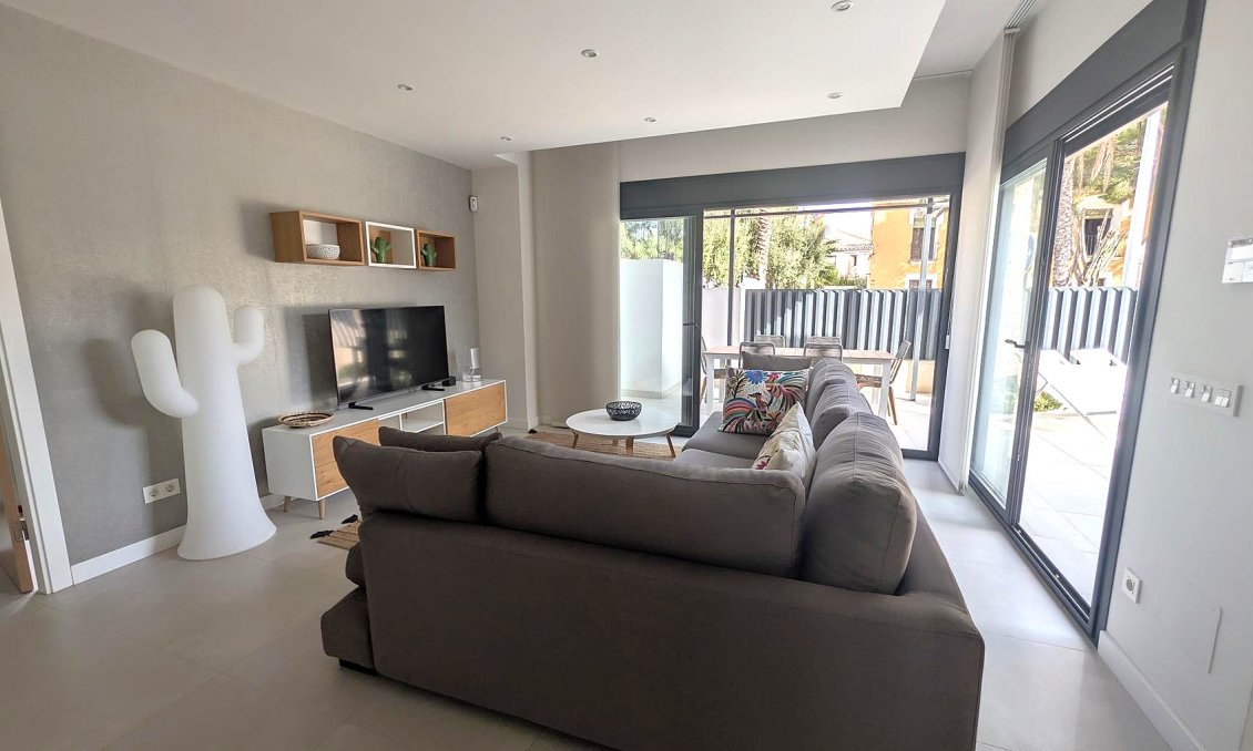 Resale - Villa -
Santiago de la Ribera - Costa Calida