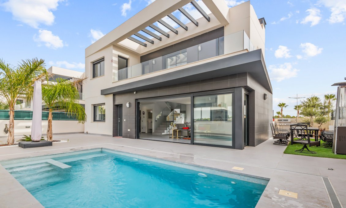 Resale - Villa -
Algorfa - Inland