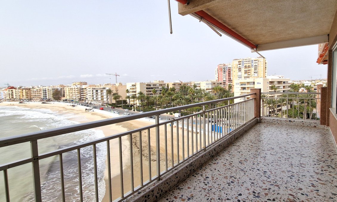 Resale - Apartment -
Torrevieja - Costa Blanca