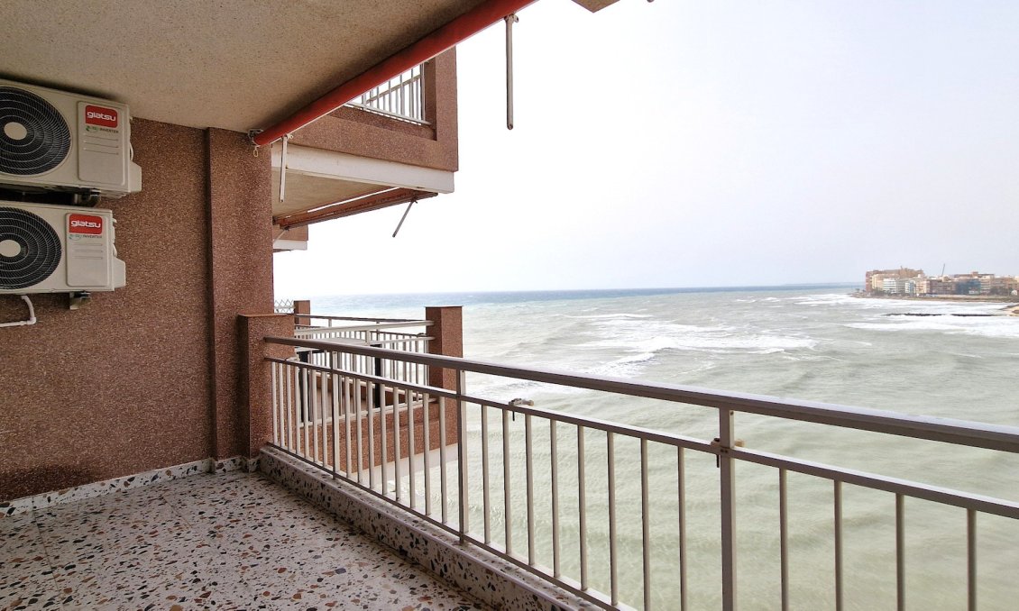 Resale - Apartment -
Torrevieja - Costa Blanca