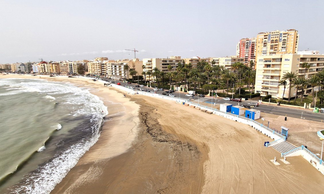 Resale - Apartment -
Torrevieja - Costa Blanca