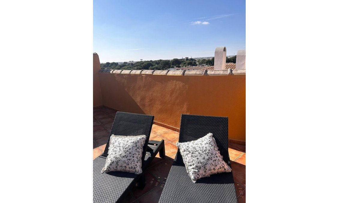 Használt Ingatlanok - Apartman -
Torrevieja - Punta Prima