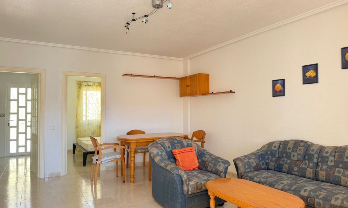 Használt Ingatlanok - Sorház -
Ciudad Quesada - Costa Blanca