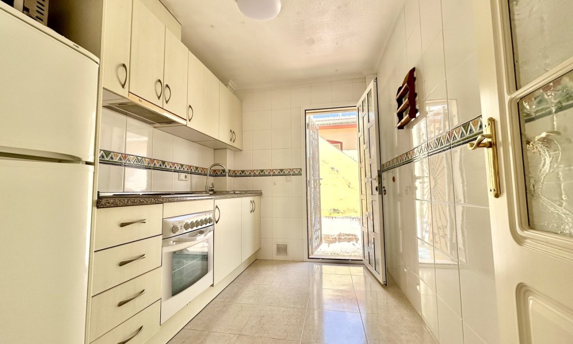 Használt Ingatlanok - Sorház -
Ciudad Quesada - Costa Blanca
