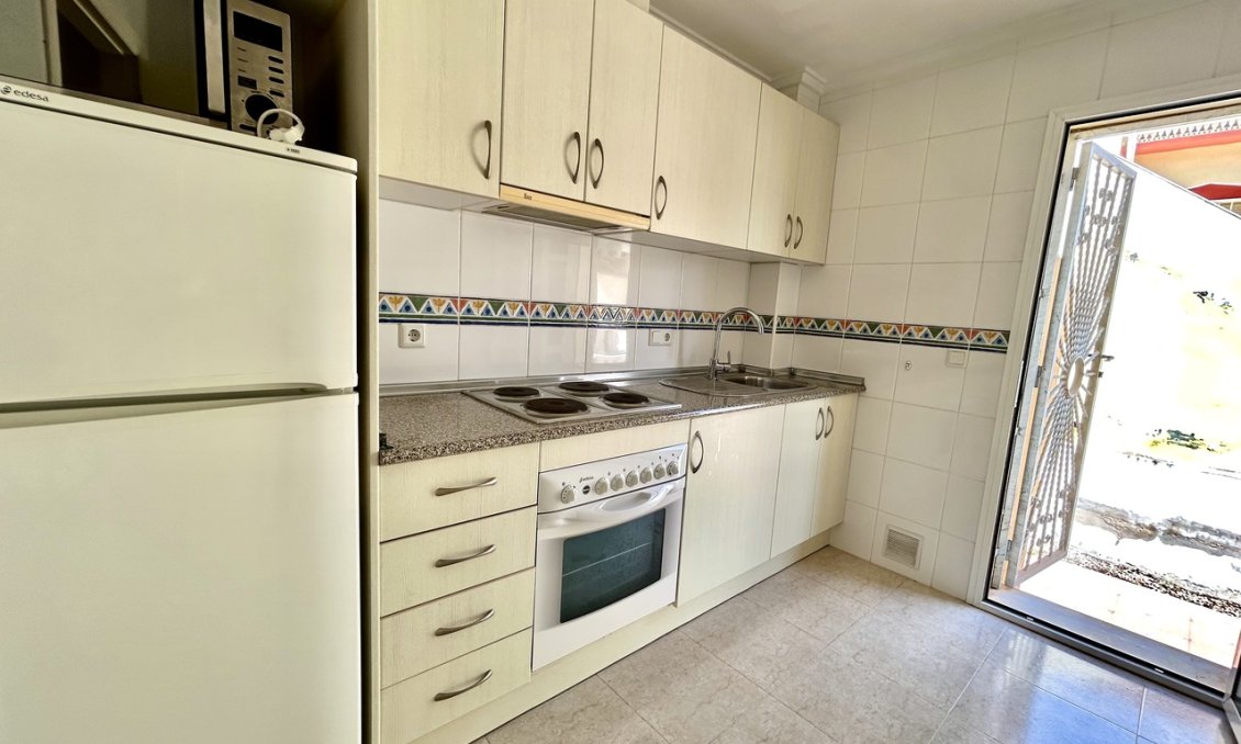 Használt Ingatlanok - Sorház -
Ciudad Quesada - Costa Blanca