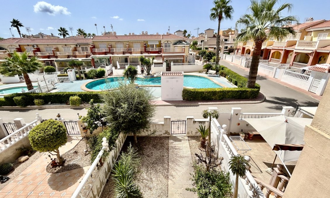 Használt Ingatlanok - Sorház -
Ciudad Quesada - Costa Blanca