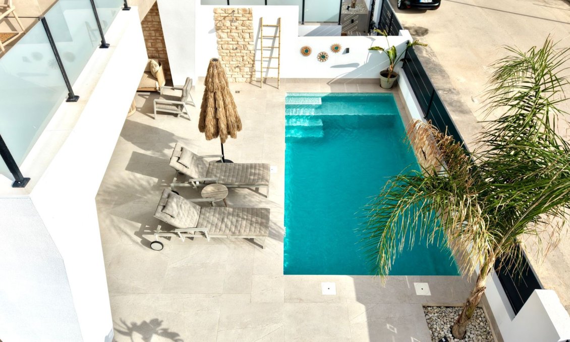 Revente - Villa -
Dolores - Costa Blanca