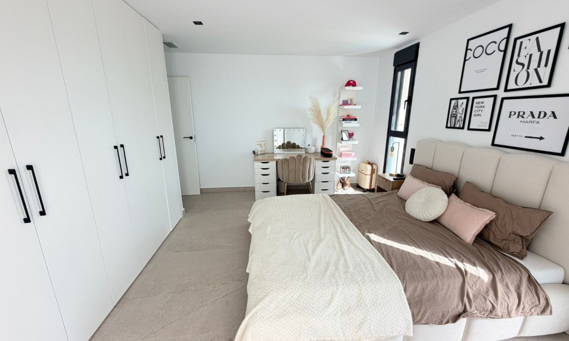 Revente - Villa -
Dolores - Costa Blanca