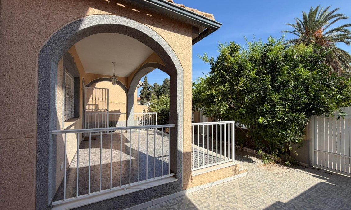 Resale - Villa -
Santiago de la Ribera - San Blas