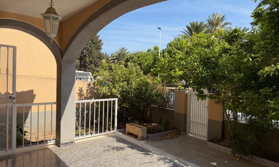 Resale - Villa -
Santiago de la Ribera - San Blas