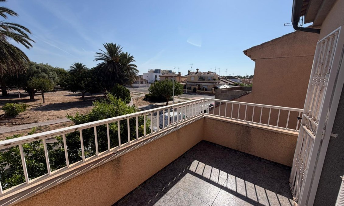 Resale - Villa -
Santiago de la Ribera - San Blas