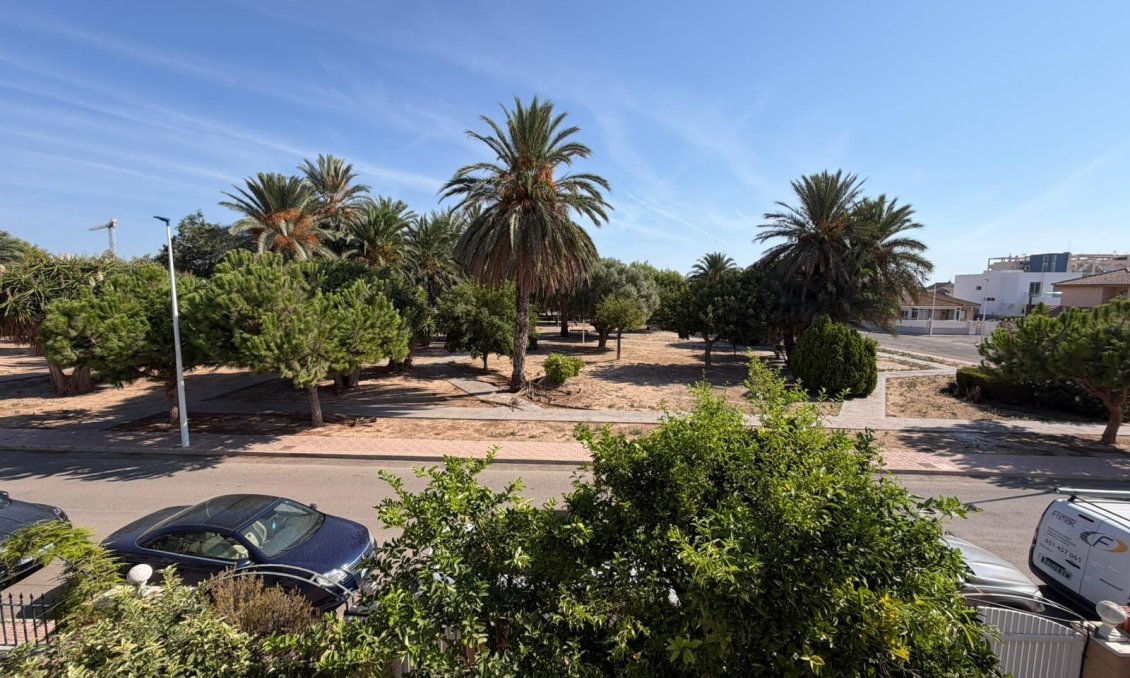 Resale - Villa -
Santiago de la Ribera - San Blas
