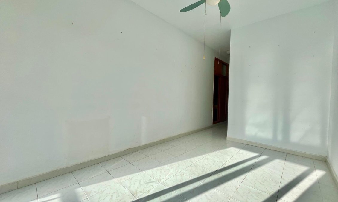 Wiederverkauf - Wohnung -
Torrevieja
