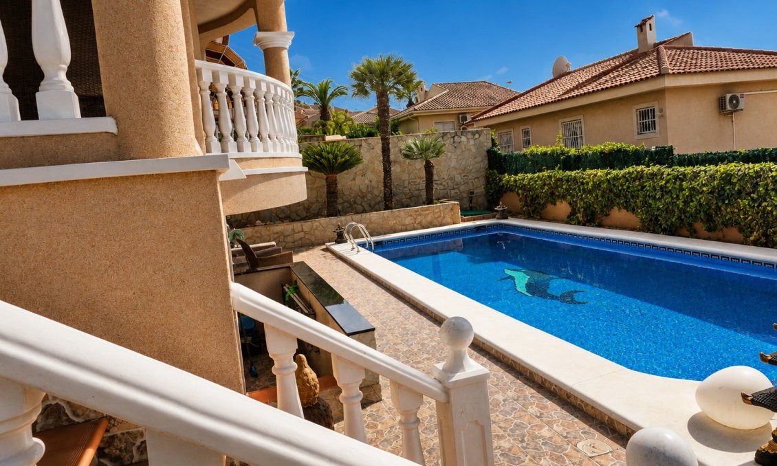 Revente - Villa -
Rojales - Inland