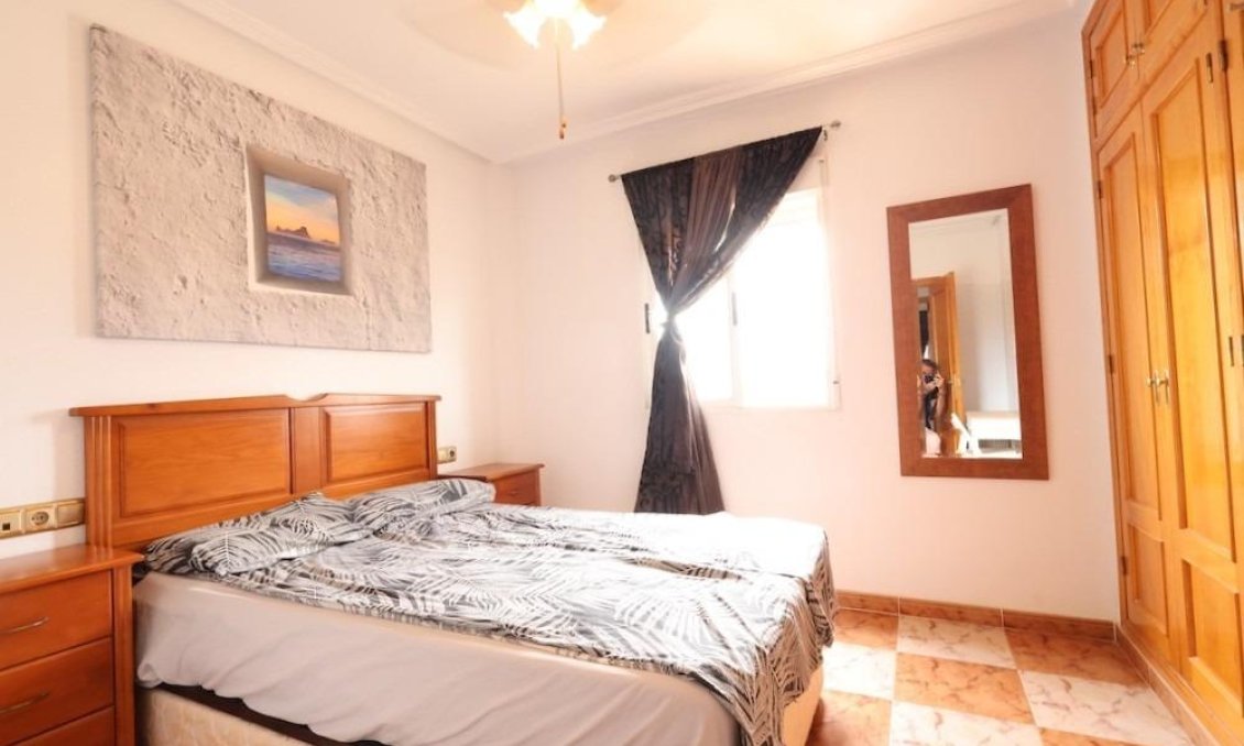 Revente - Appartement -
Orihuela Costa - Costa Blanca