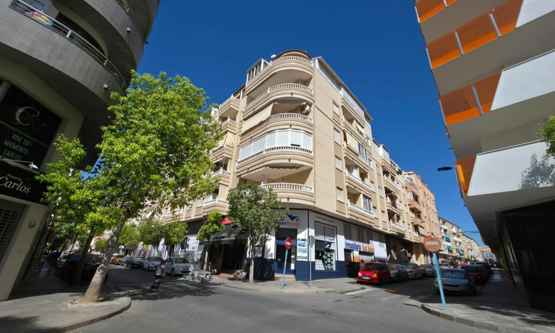 Revente - Appartement -
Torrevieja - Playa del Cura