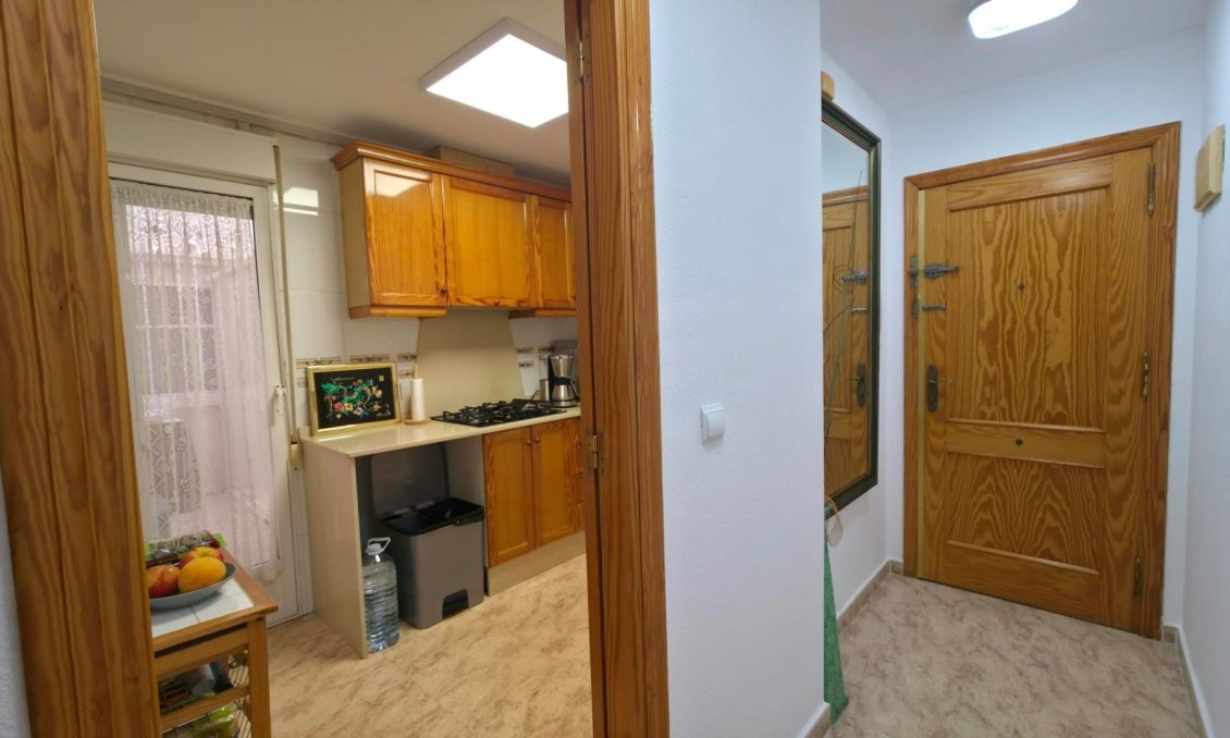 Revente - Appartement -
Torrevieja - Playa del Cura