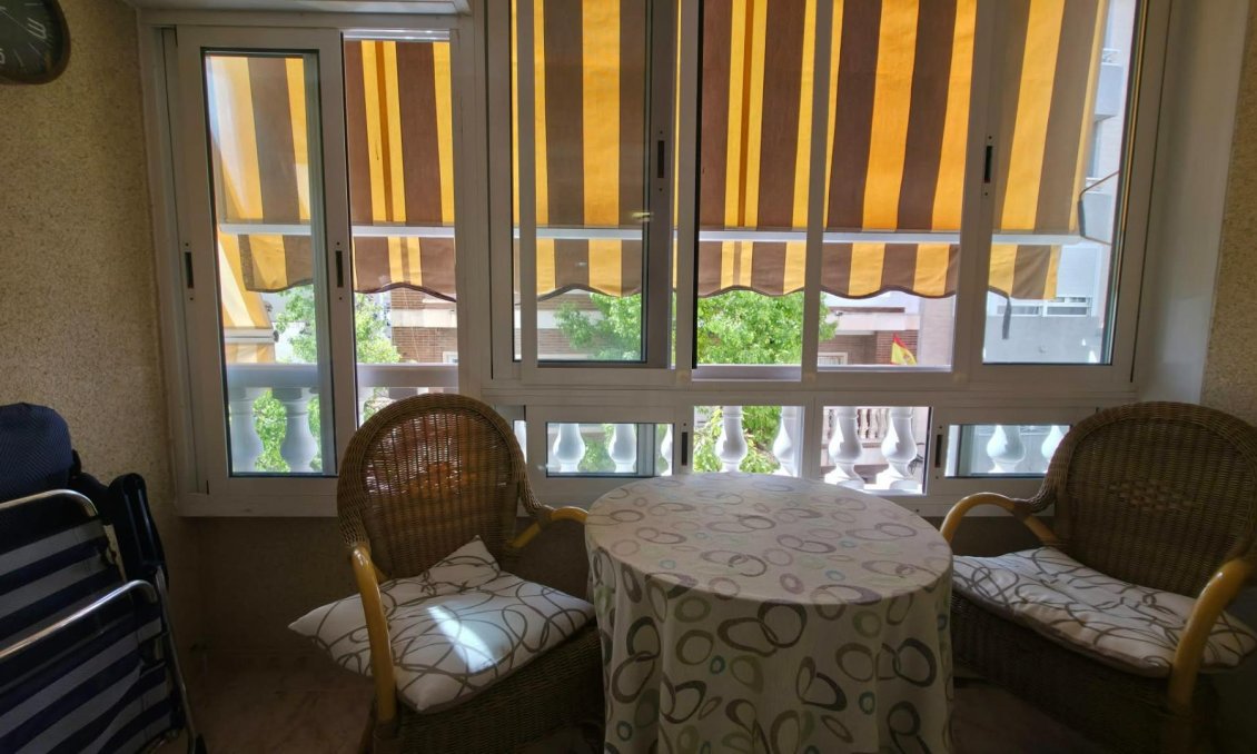 Revente - Appartement -
Torrevieja - Playa del Cura