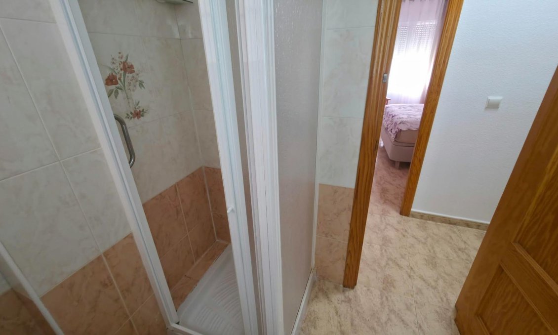 Revente - Appartement -
Torrevieja - Playa del Cura