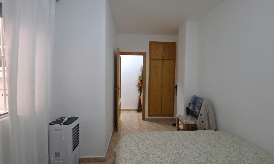 Revente - Appartement -
Torrevieja - Playa del Cura