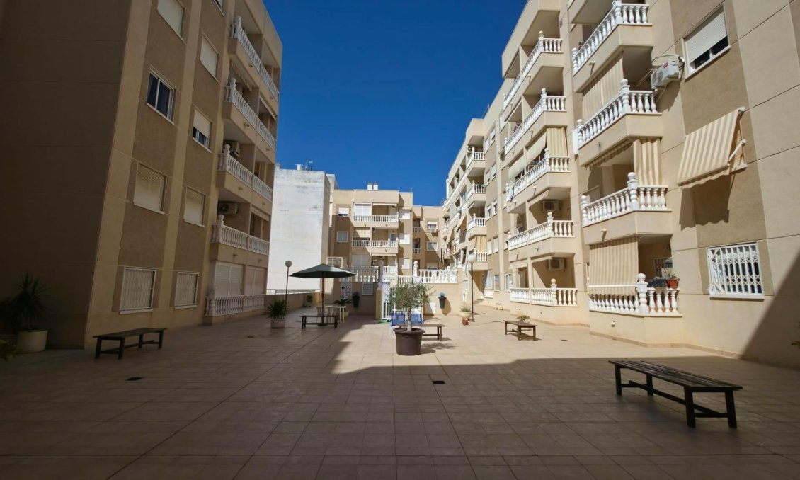 Revente - Appartement -
Torrevieja - Playa del Cura