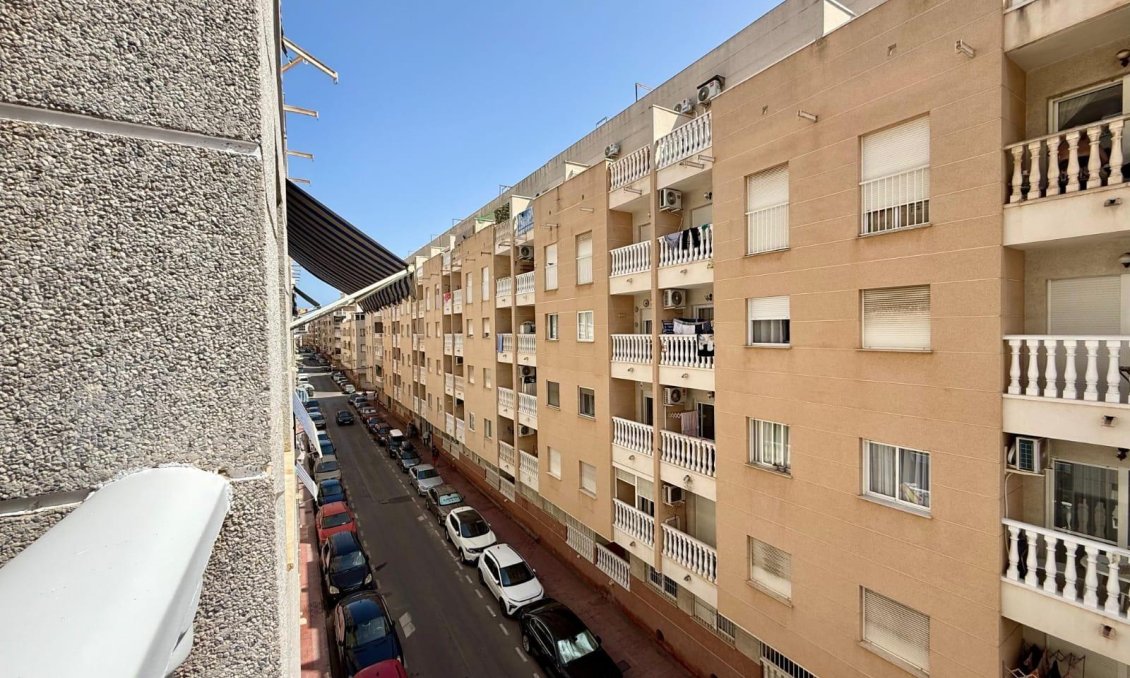 Resale - Apartment -
Torrevieja - Playa del Cura