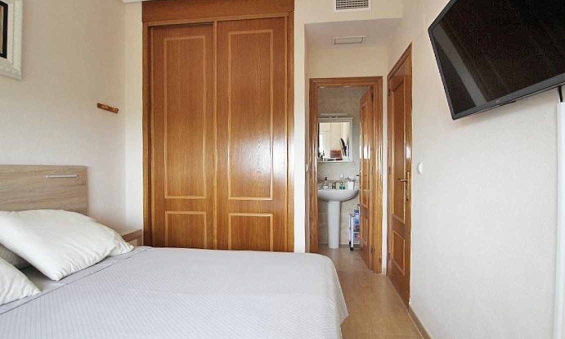 Resale - Apartment -
Guardamar del Segura - Avenida del Puerto